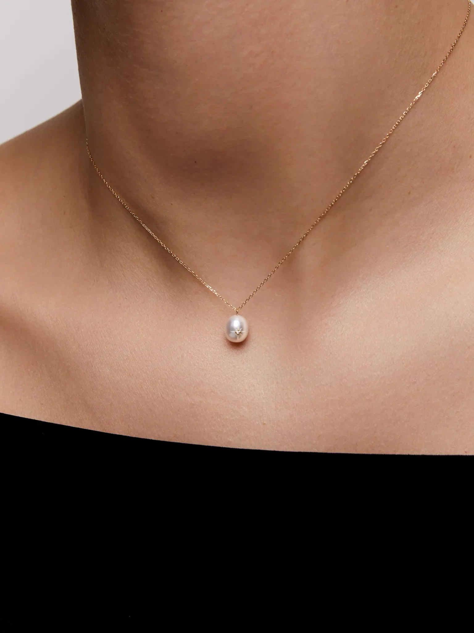 Diamond Studded Baroque Pearl Necklace - Image 2