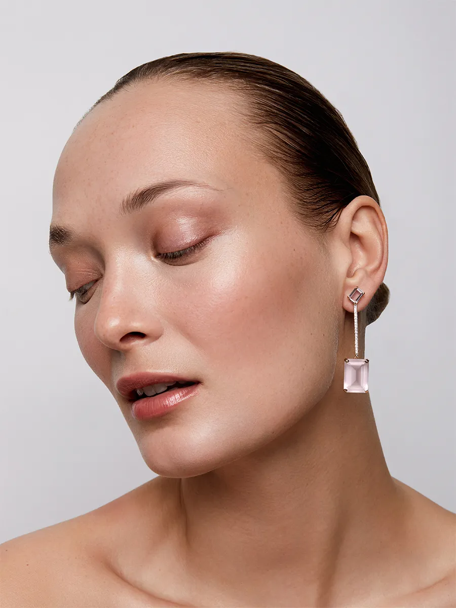 14kt Gold Barely Blush Earring - Image 4