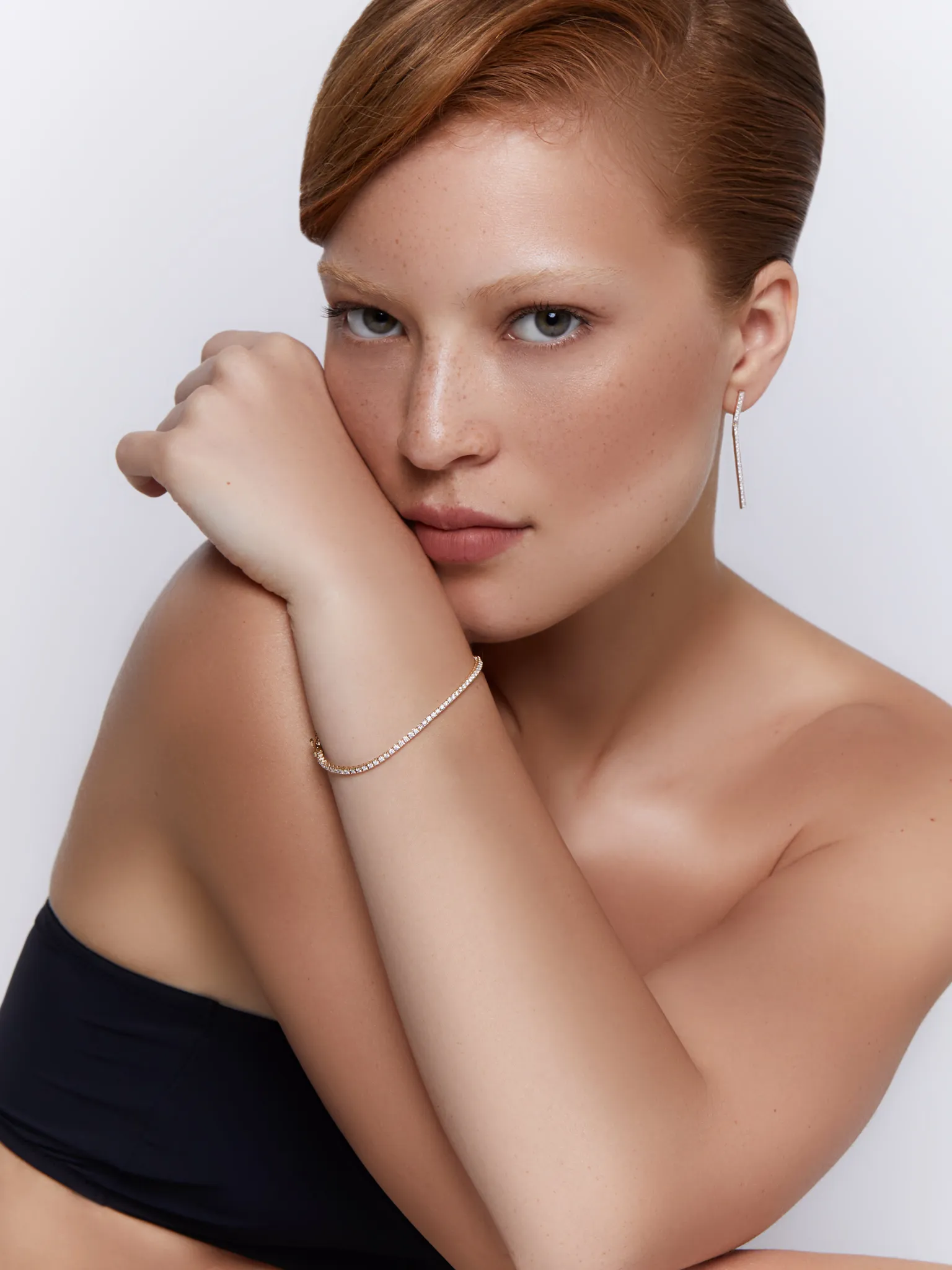 14kt Diamond Tennis Bracelet - Image 4