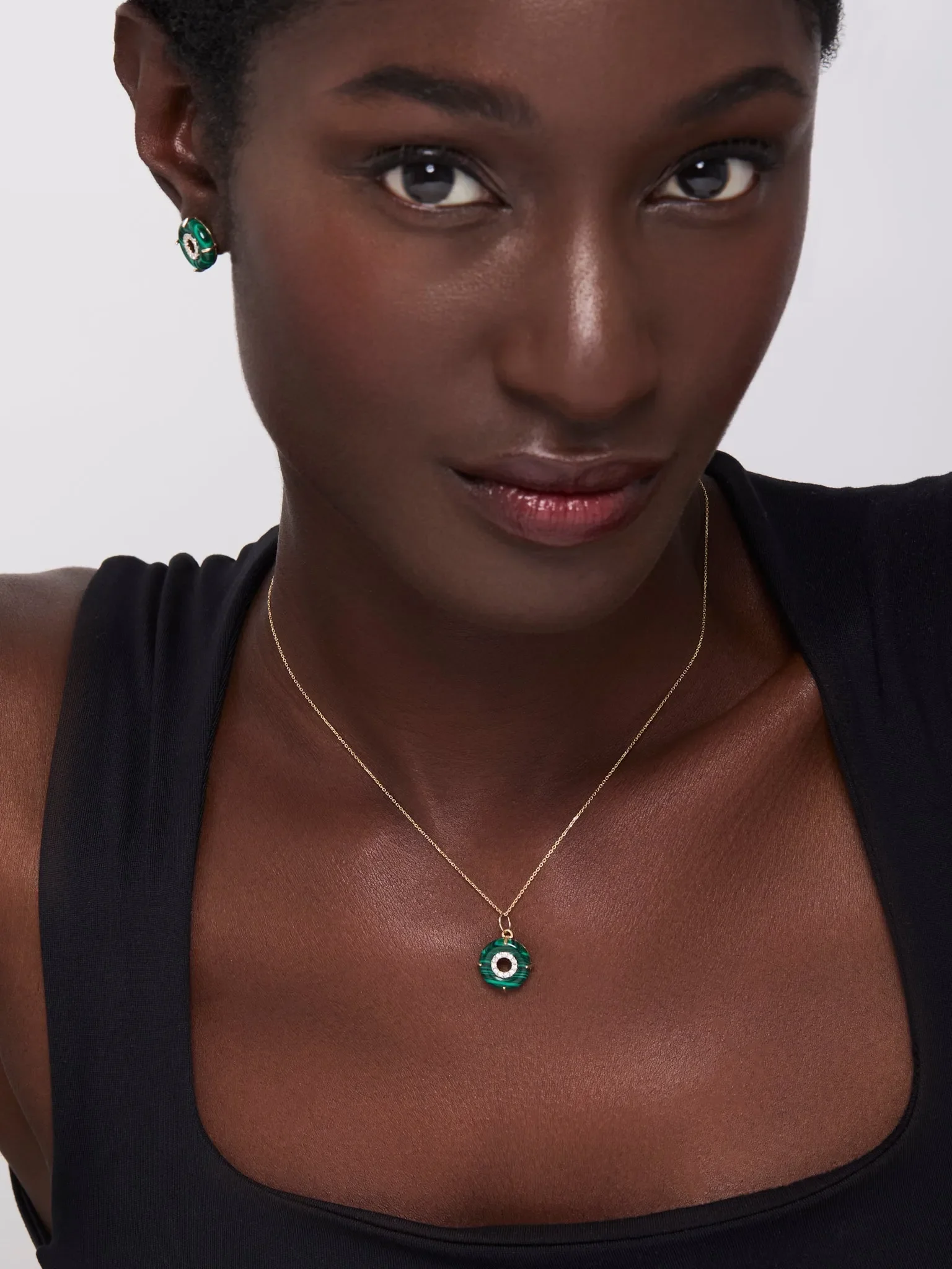14kt Malachite Donut Diamond Inner Circle Necklace - Image 4