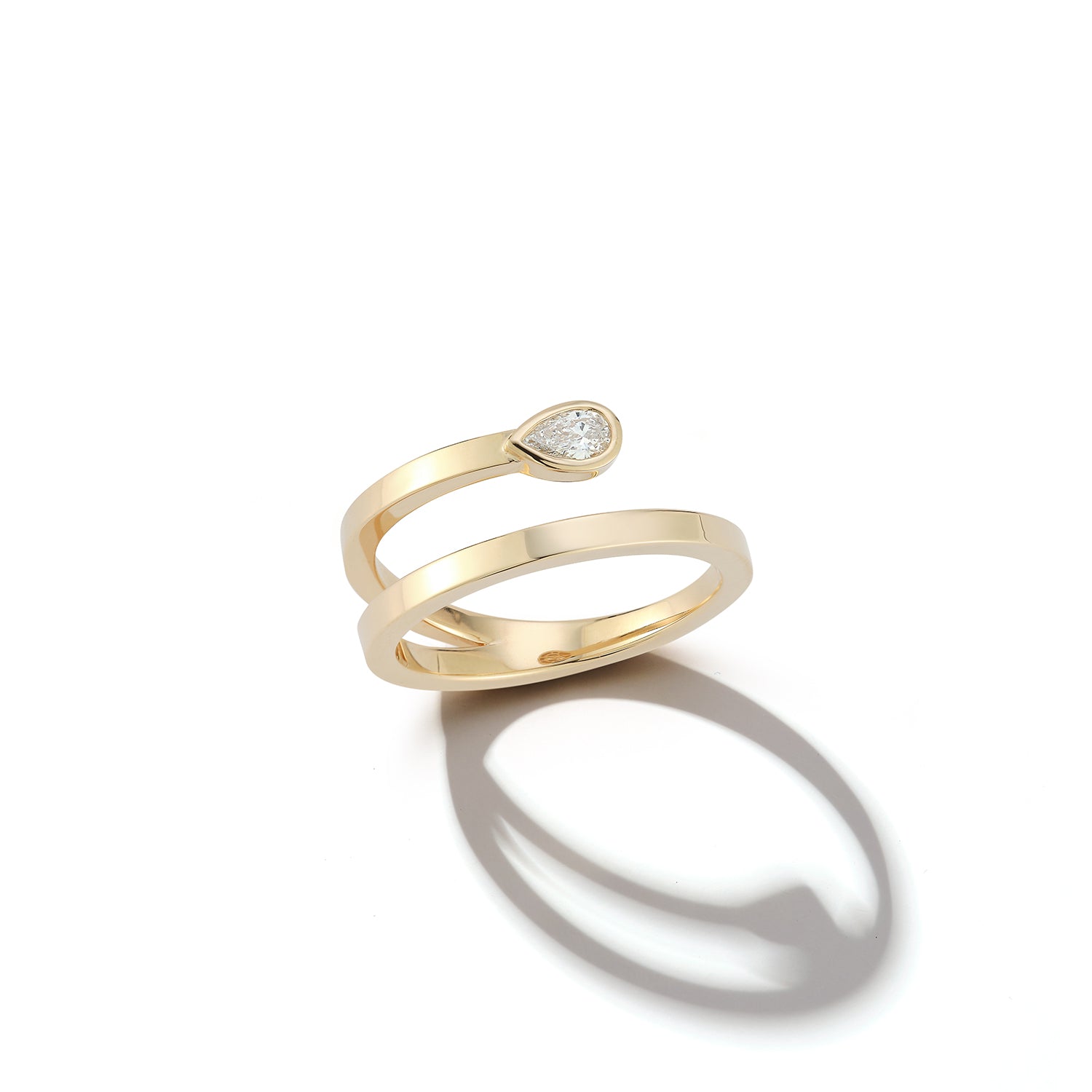 14kt Pear Diamond Spiral Ring - Image 3