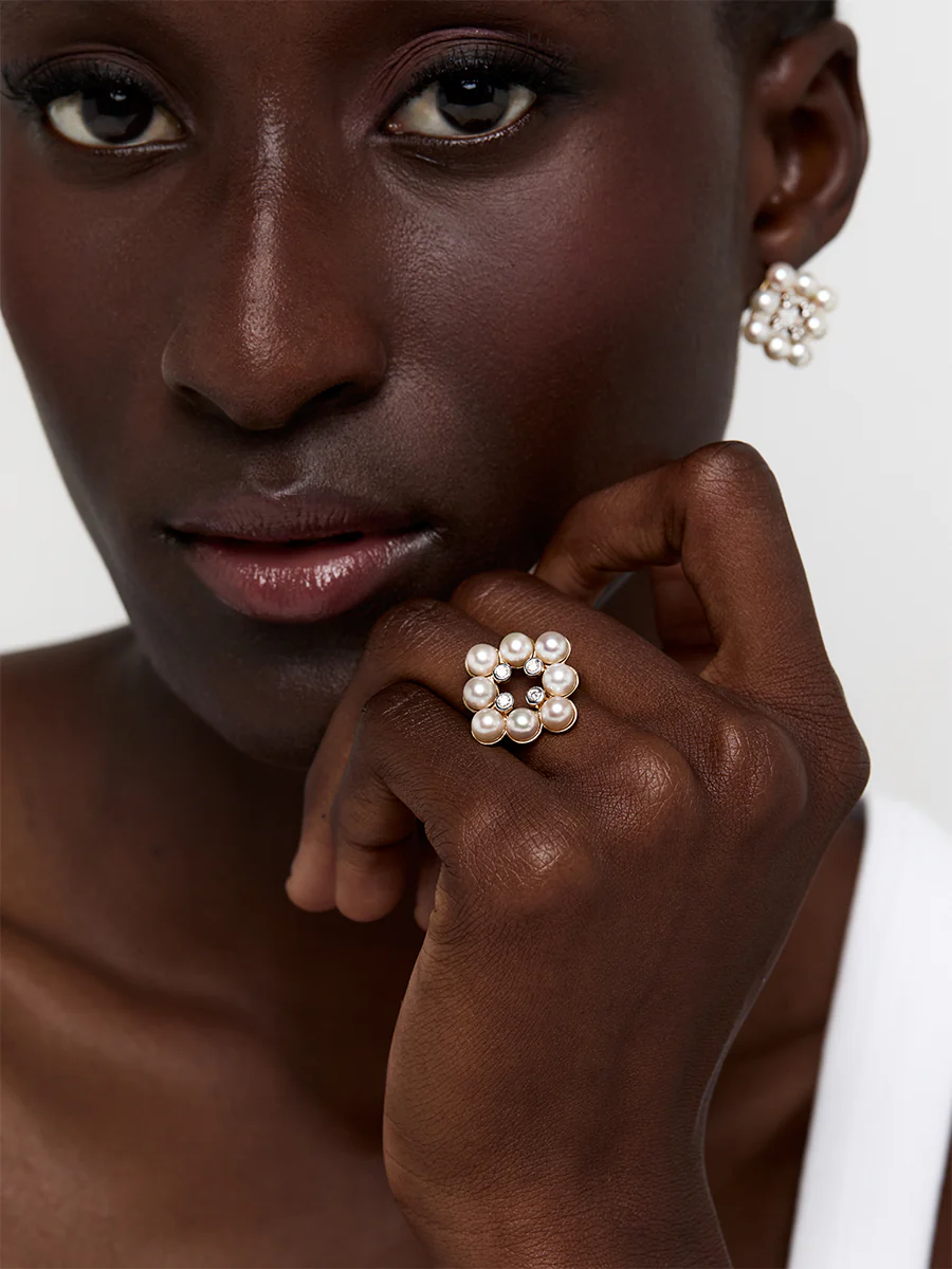 14kt Pearls and Diamond Cluster Ring - Image 3