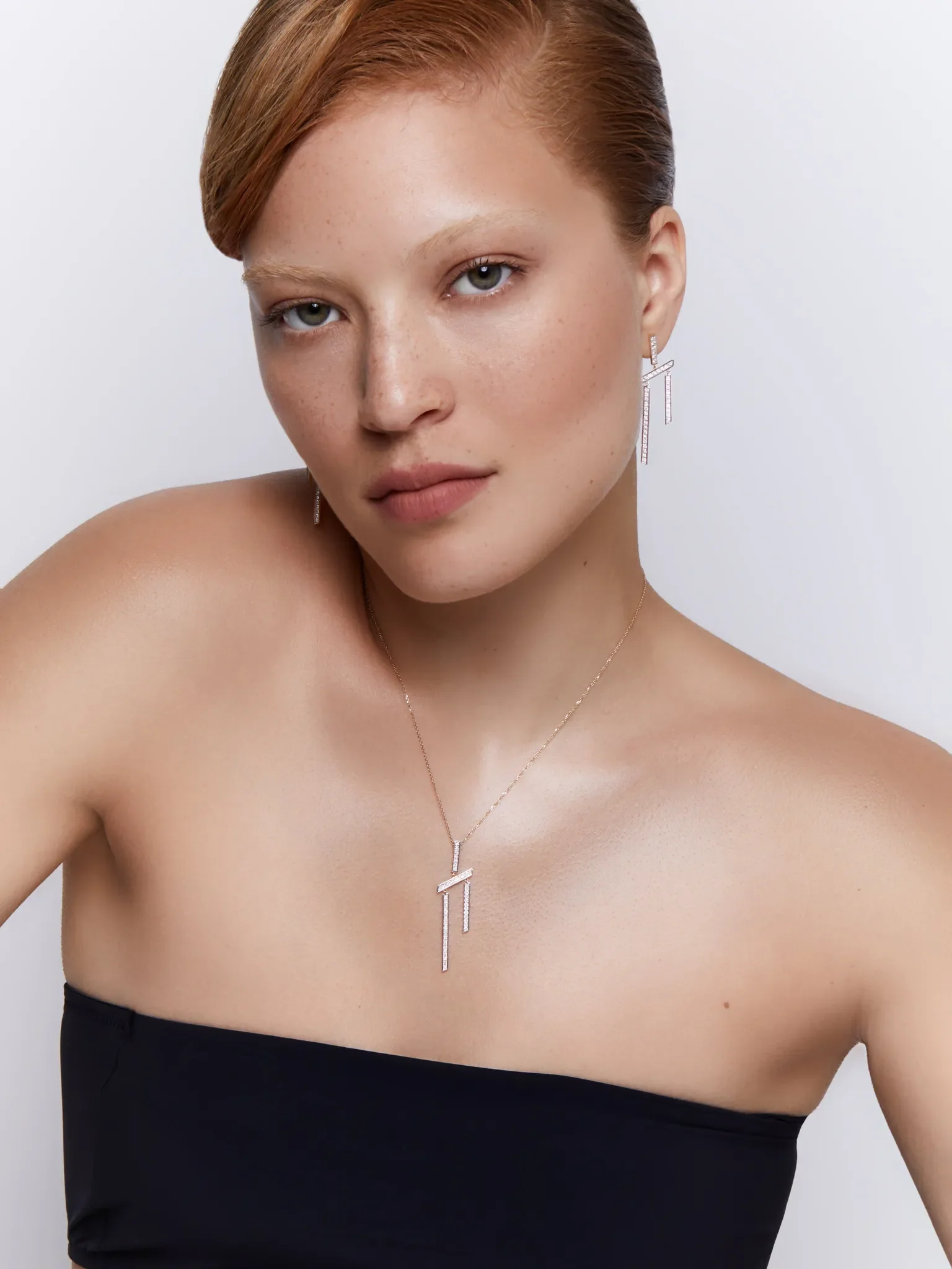 14kt Slanted Twin Bar Earrings - Image 5
