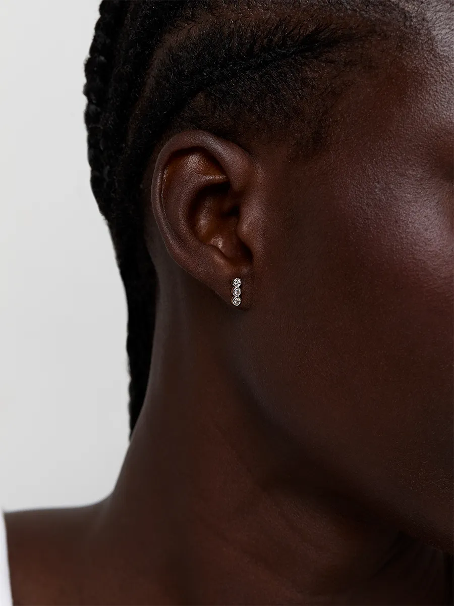 14kt Trio Diamond Bar Studs - Image 3