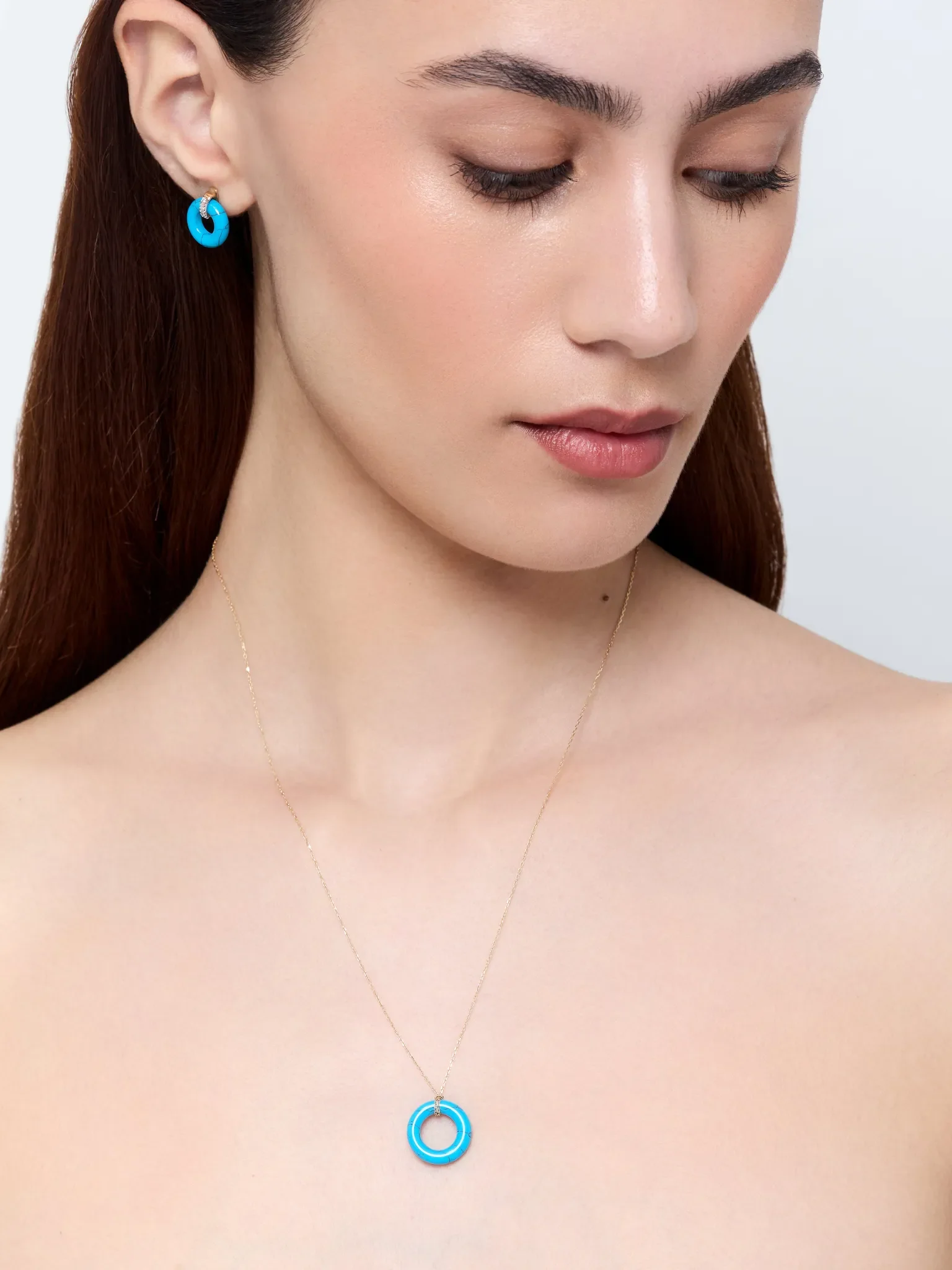 14kt Turquoise Donut Necklace - Image 2