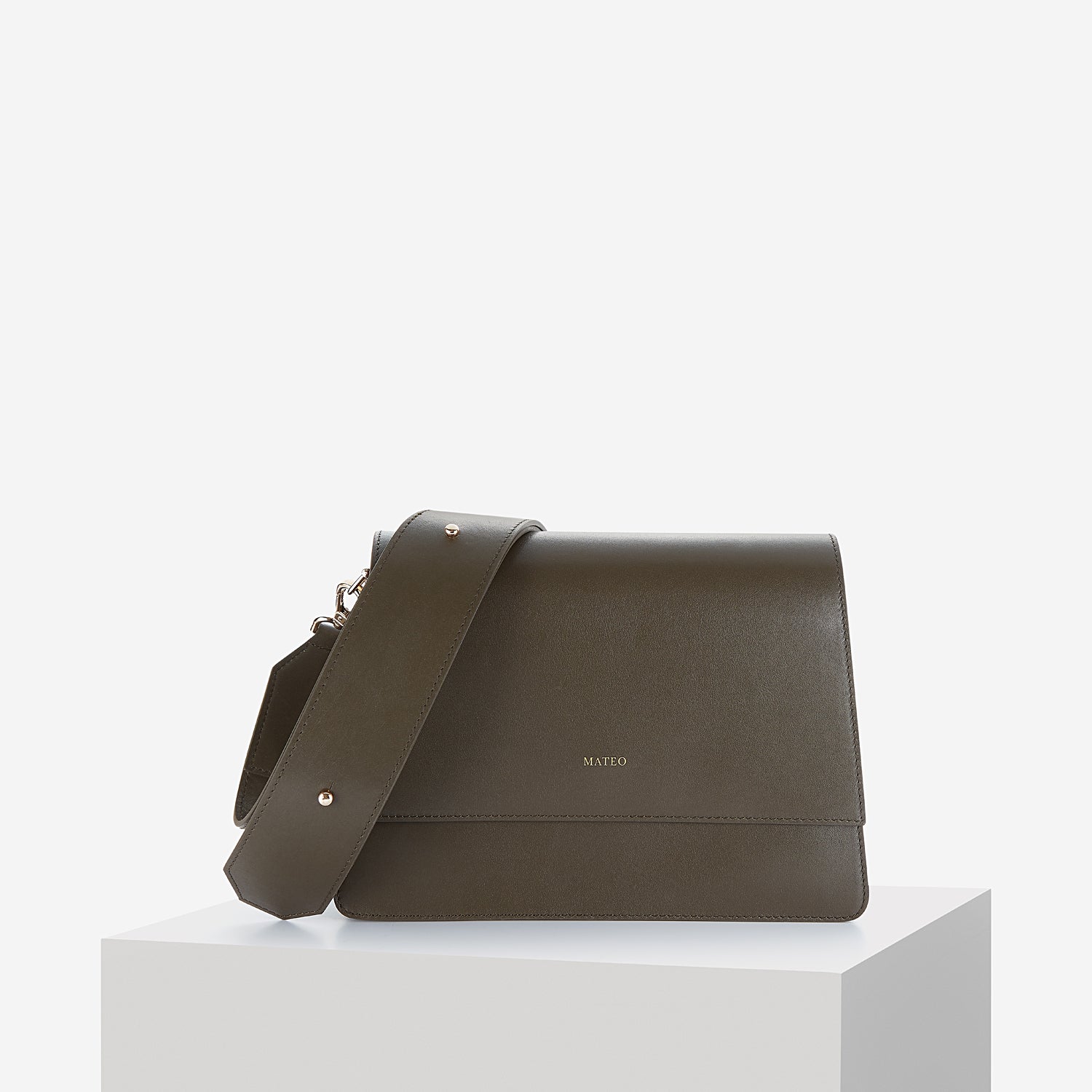 Olive Elsa Bag - Image 5