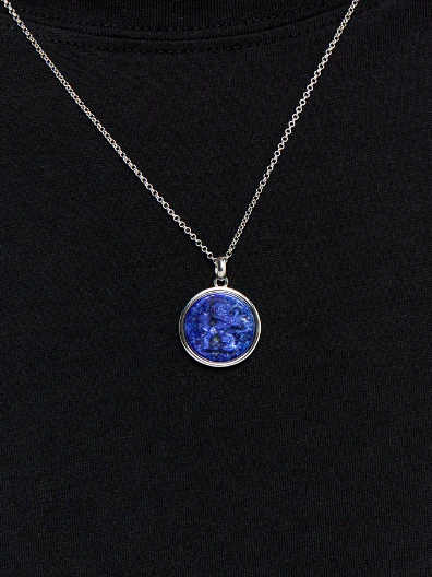 Lion Carved Lapis Necklace - Image 3
