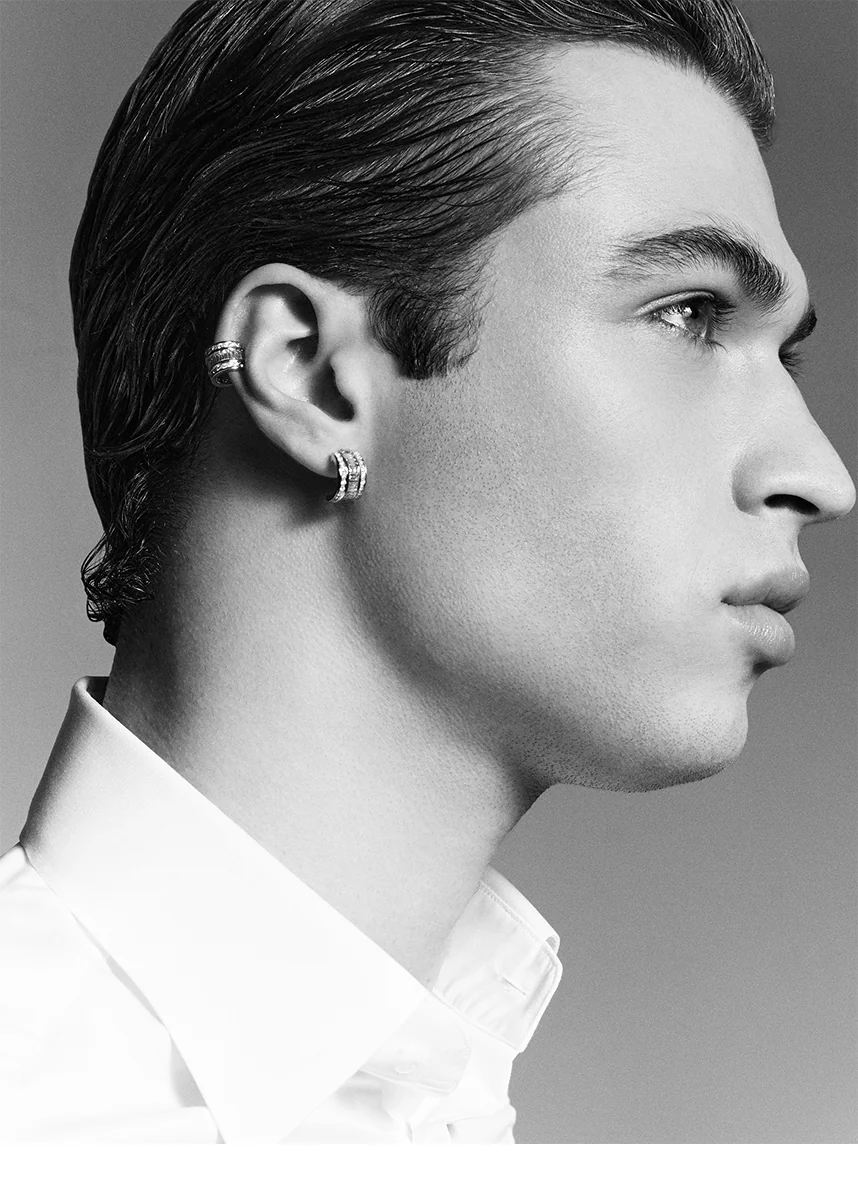 Platinum and Diamond Baguette Ear Cuff - Image 3