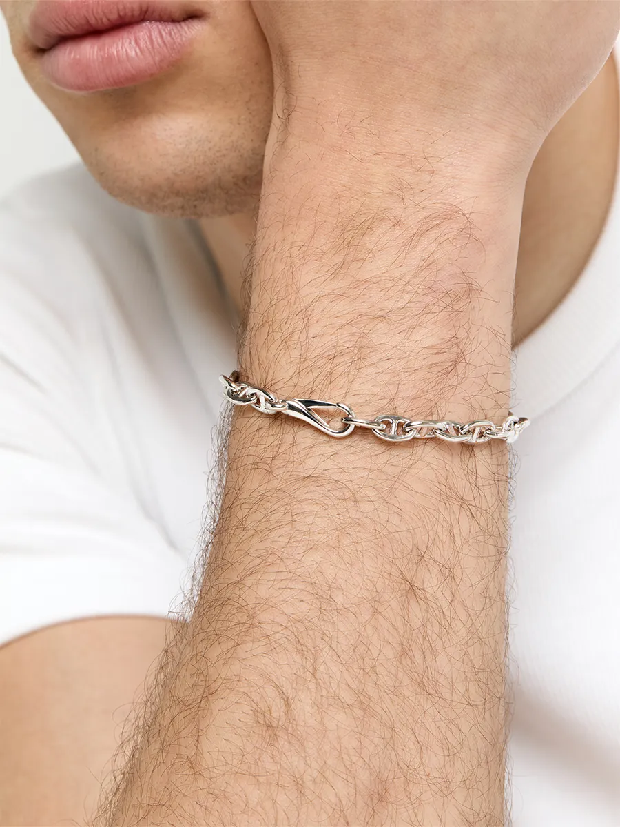 Small Anchor Link Chain Bracelet - Image 2