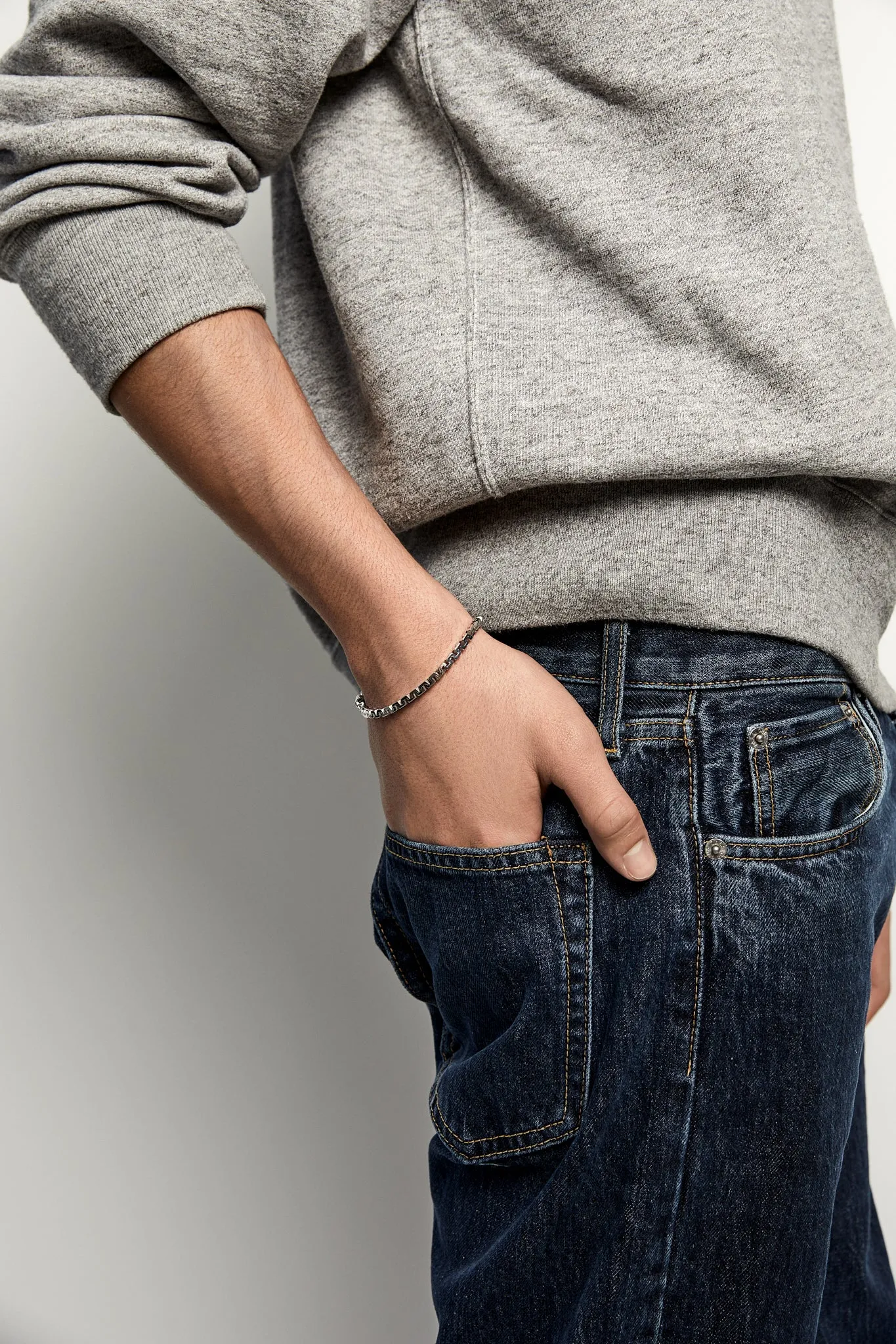 Square Link Chain Bracelet - Image 4